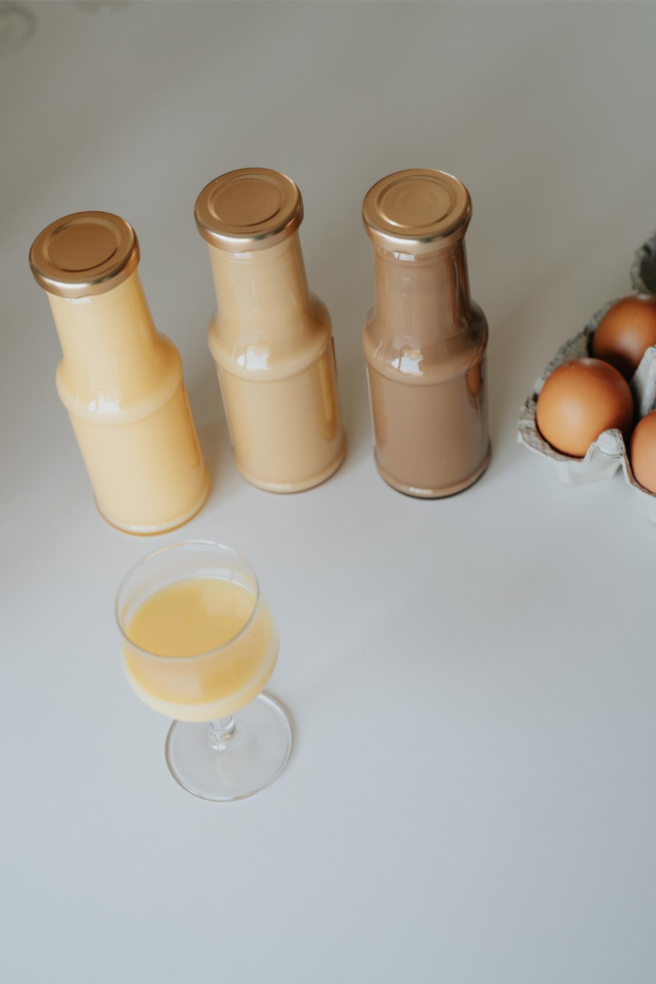 Ambachtelijke advocaat, gemaakt met eigen eieren